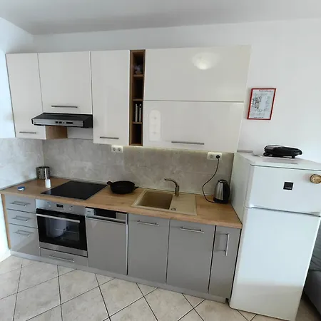 Apartman Zal *